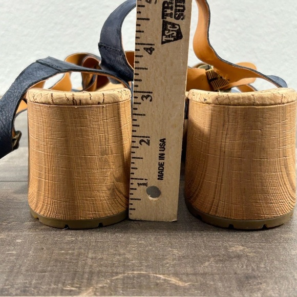 NEW Kork-Ease Tia Leather Platform Sandals - Picture 6 of 10